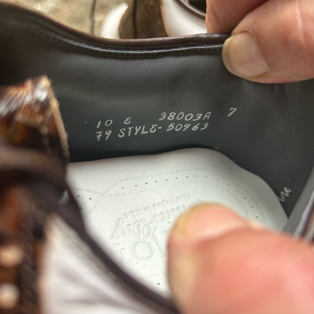 Golf Shoes - Picture 5 of 5